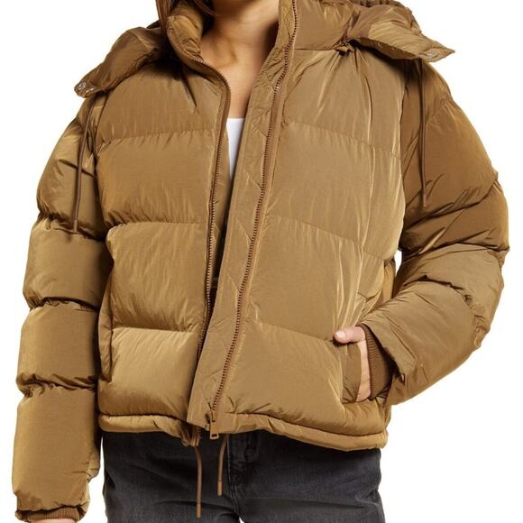 GOOD AMERICAN Iridescent Puffer Jacket - Picture 4 of 4